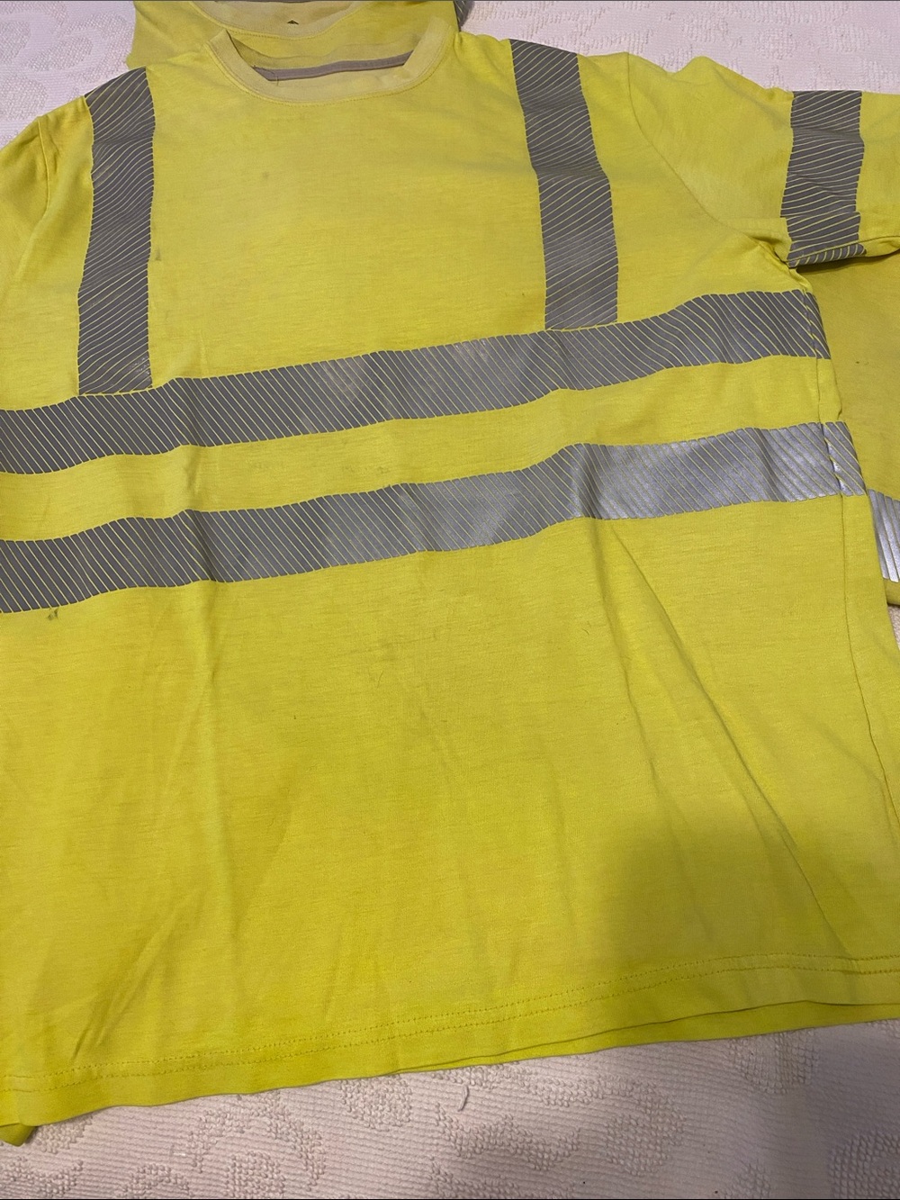 Men's High-Visibility Short Sleeve Safety Tee - Neon Yellow, fire resistant - Picture 3 of 6